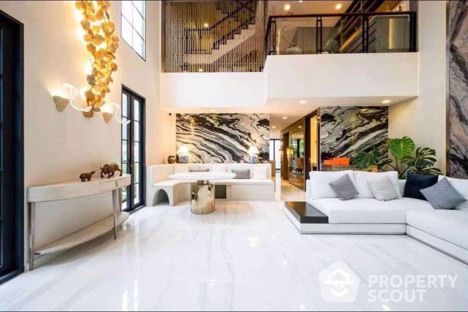บ้าน 4 นอน โมเดิร์น