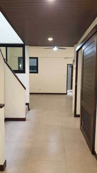 For Sale and Rent Bangkok Town House Sukhumvit BTS Phra Khanong Watthana BRE17259