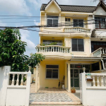For Sale and Rent Bangkok Town House Ratchadaphisek MRT Huai Khwang Huai Khwang BRE16049