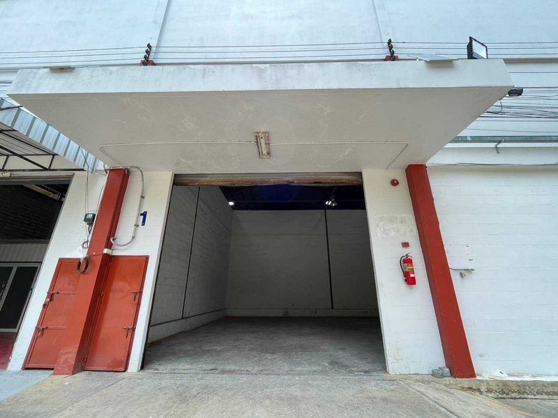 For Rent Bangkok Warehouse Charan Sanitwong MRT Bang O Bang Phlat BRE20322