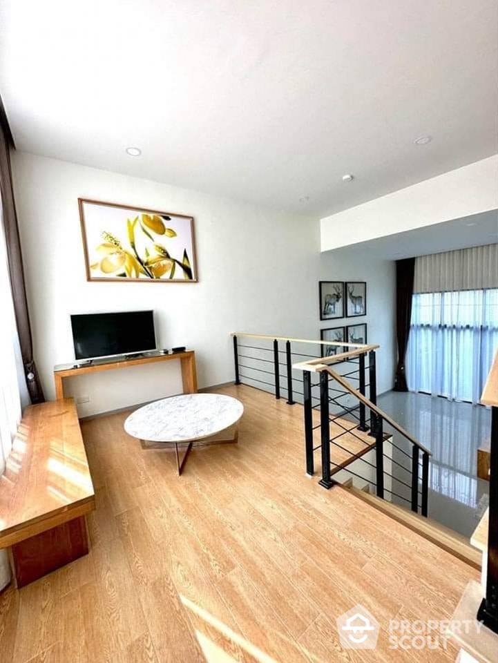 Contemporary 3-BR Townhouse at Arden Phatthanakan