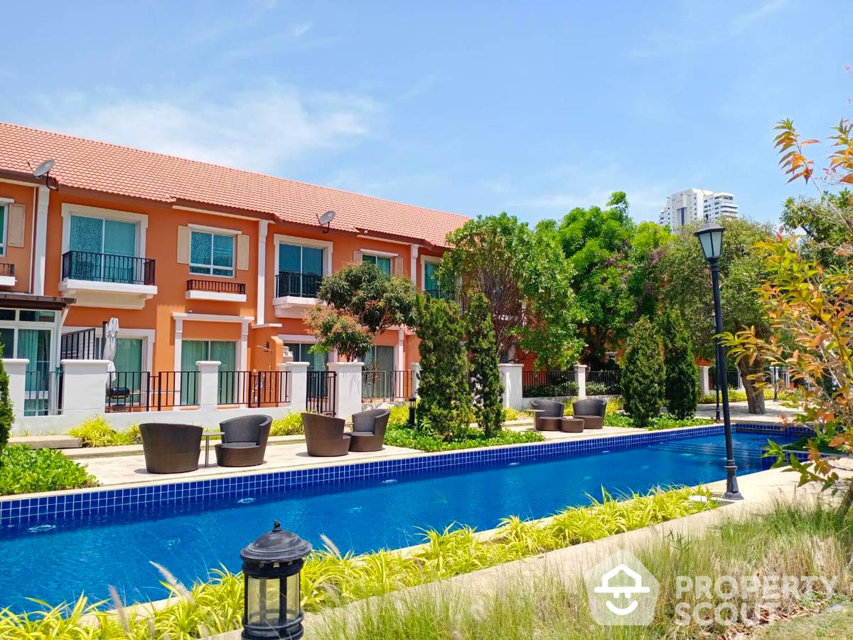 Contemporary 2-BR House at Boulevard Tuscany Cha Am-Hua Hin