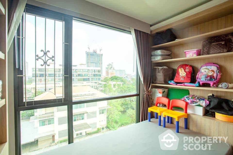 Contemporary 3-BR Condo at The Unique Sukhumvit 62/1