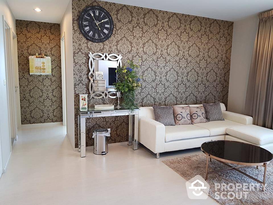 Amazing High Rise 2-BR Condo at Rhythm Sukhumvit 42