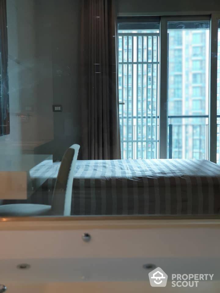 1-BR Condo at The Address Asoke