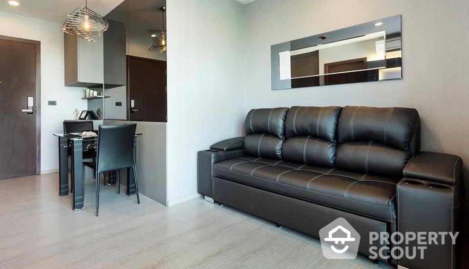 Wonderful High Rise 1-BR Condo at Rhythm Asoke