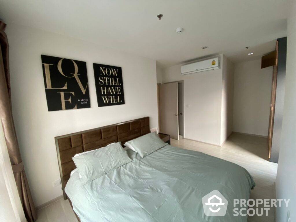 Contemporary 2-BR Condo at Life Sukhumvit 48