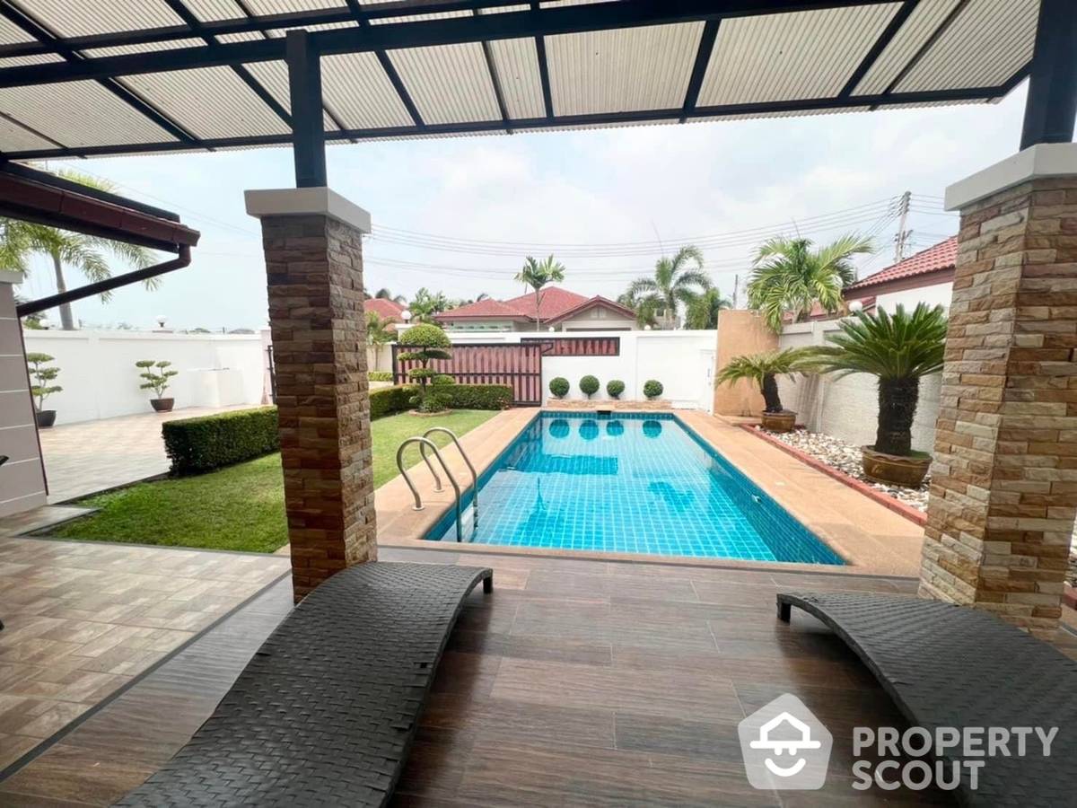 Spacious 3-BR House at The Bliss 2 Village