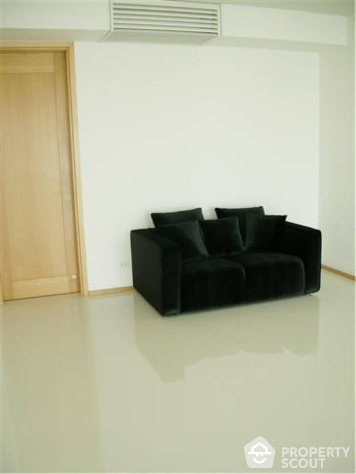 Spacious 3-BR Condo at The Empire Place