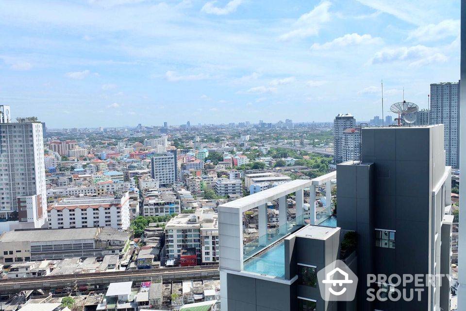 Wonderful High Rise 1-BR Condo at Life Sukhumvit 48