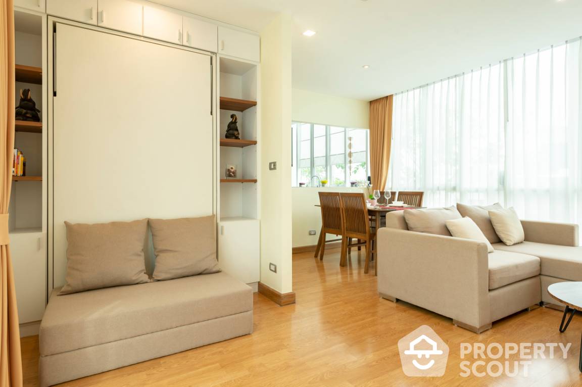 2-BR Condo at Tree Condo Luxe Sukhumvit 52