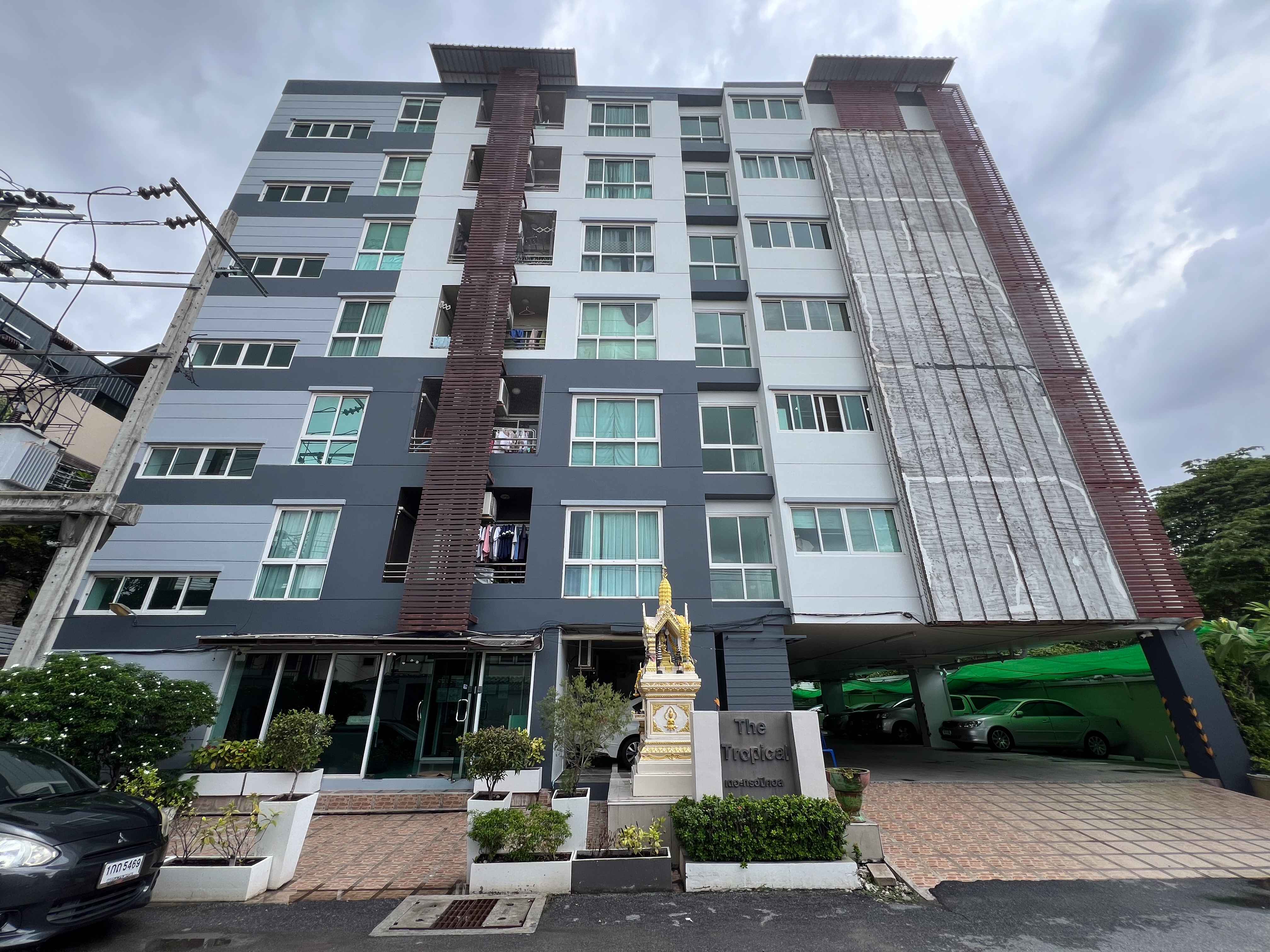 คอนโดมิเนียม : เดอะ ทรอปิคอล