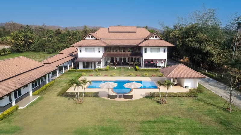Luxury Pool Villa for Sale/Rent in Mae Rim