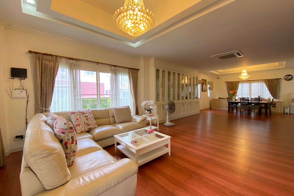 4 bed house for rent in Doi Saket, Chiang Mai
