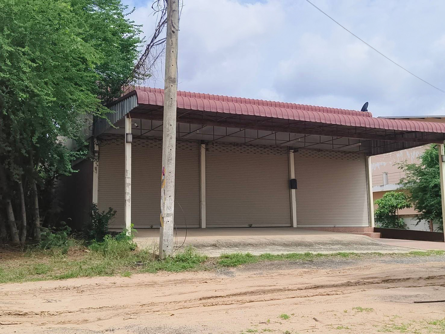 บ้านเดี่ยว : ชุมชนตลาดหนองบัววง