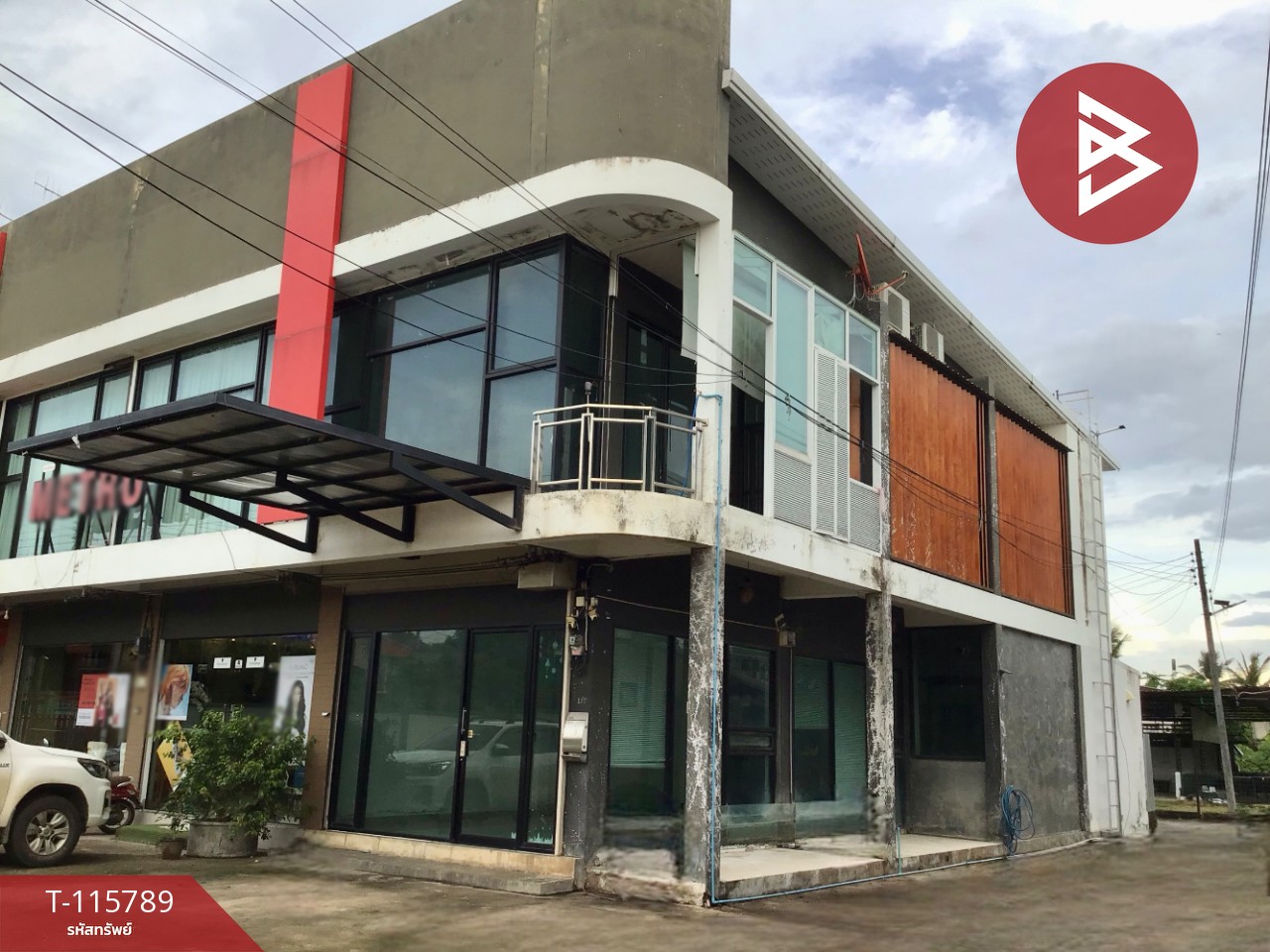 ขายอาคารพาณิชย์ เนื้อที่ 37.6 ตร.วา ท่าอิฐ อุตรดิตถ์