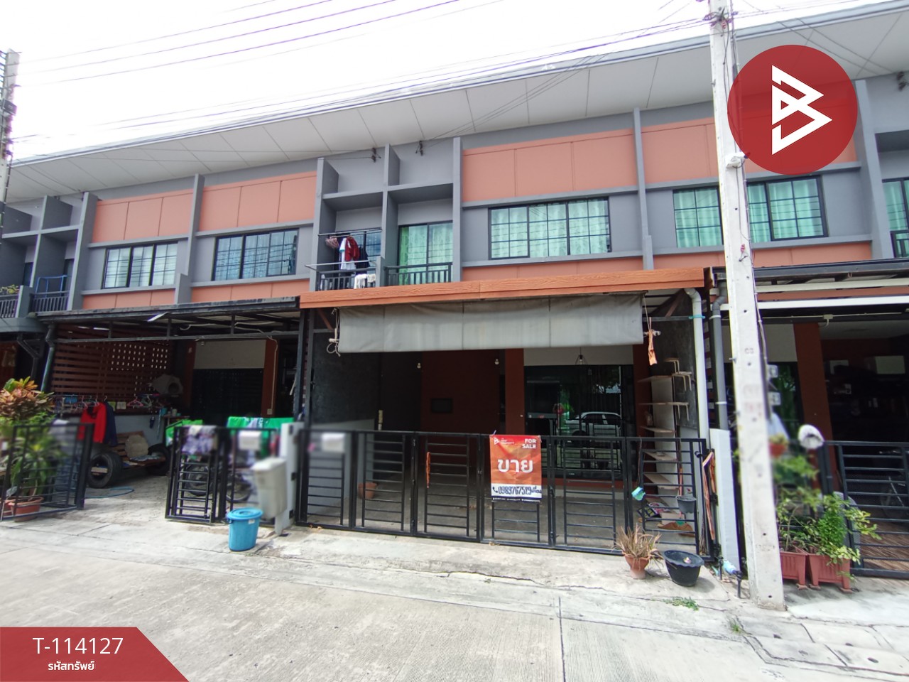 ขายทาวน์เฮ้าส์ 2 ชั้น หมู่บ้านสิริเพลส นวนคร (Siri Place Nawanakorn) ทำเลดีหน้าสวน
