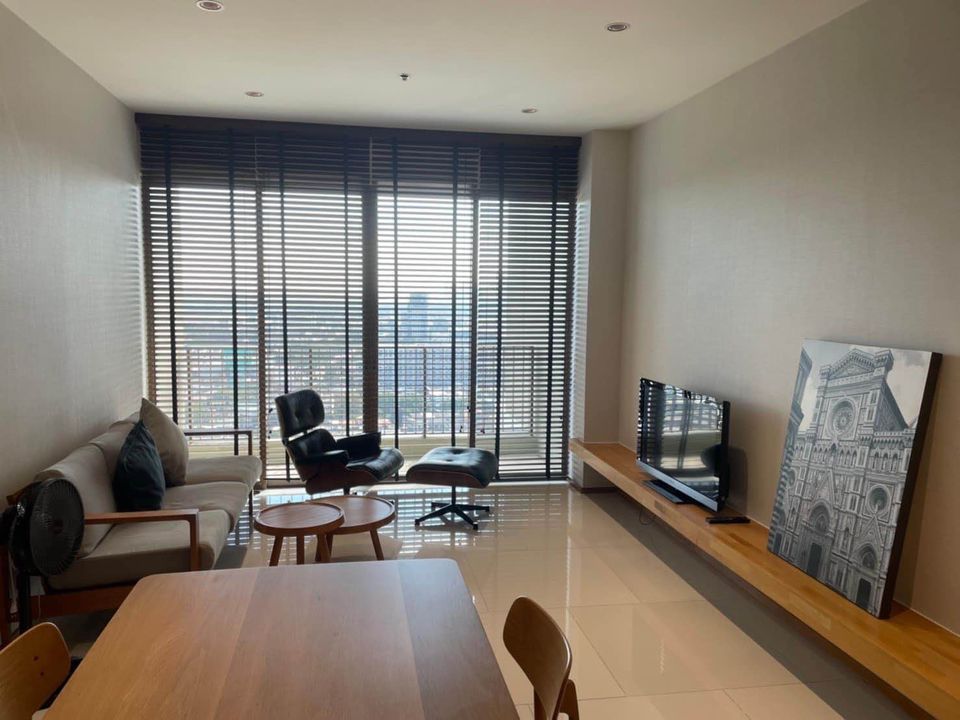 ให้เช่าคอนโด 1 ห้องนอน The Emporio Place *EMPO11184