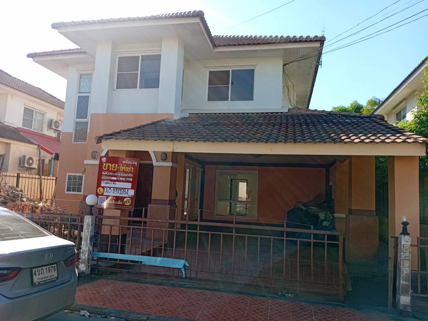 บ้านเดี่ยว : หมู่บ้าน พิมานชล 2