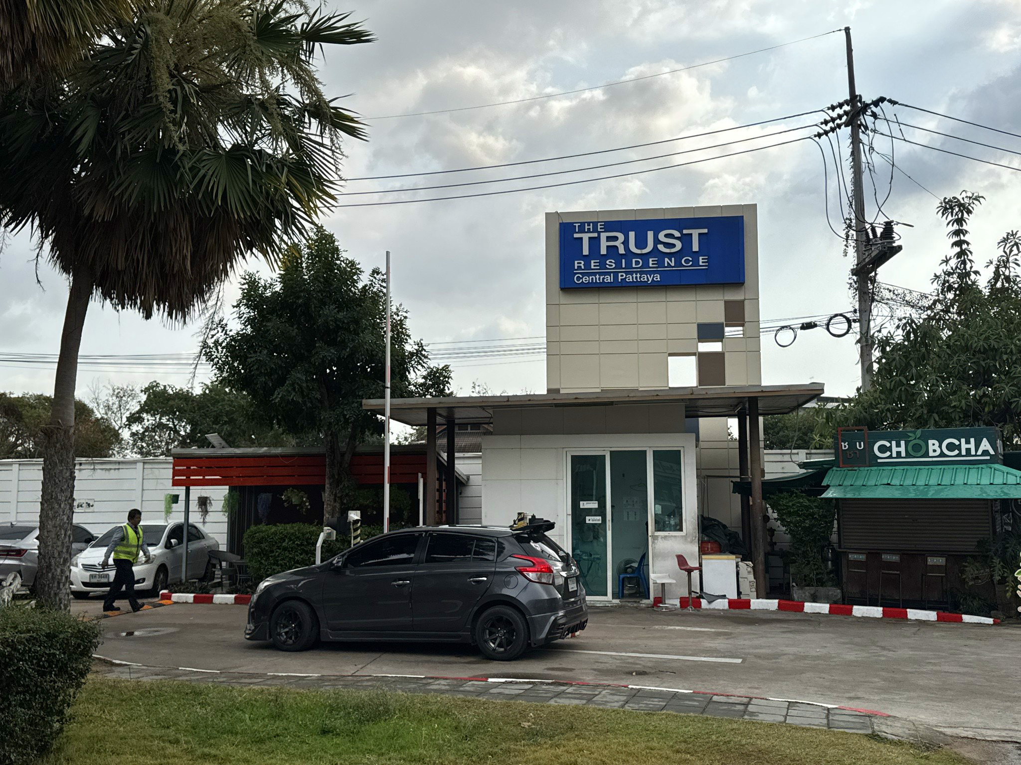 คอนโดมิเนียม : เดอะทรัสต์ เรสซิเด้นซ์ พัทยากลาง
