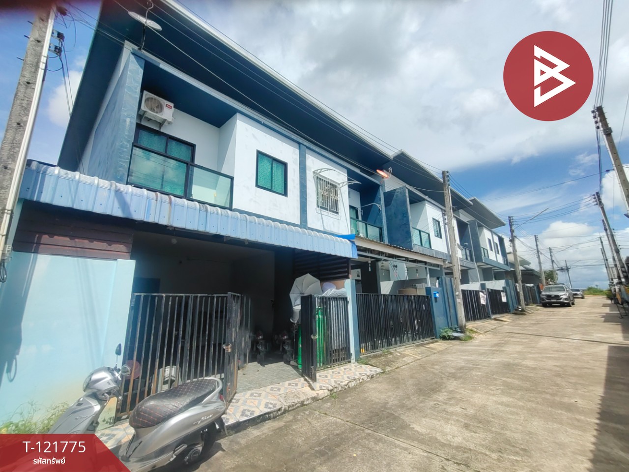 ขายทาวน์เฮ้าส์ 2 ชั้น เนื้อที่ 25 ตร.วา ท่าช้าง จันทบุรี