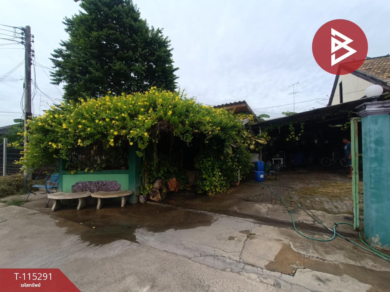 ขายบ้านเดี่ยว เนื้อที่ 1 งาน 26 ตร.วา ถนนขาด นครปฐม