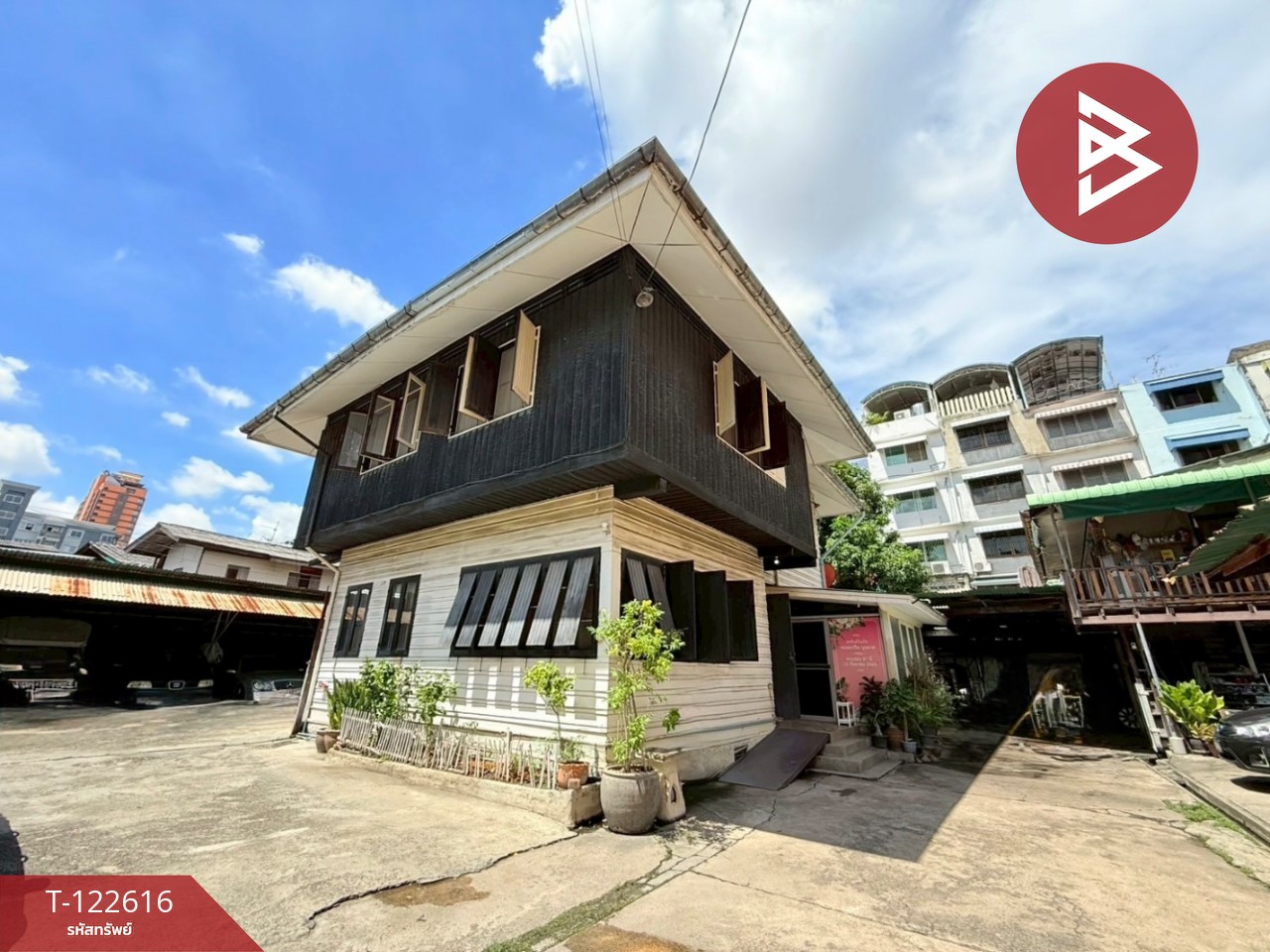 ขายบ้านเดี่ยว ซ.พญานาค เนื้อที่ 1 ไร่ ราชเทวี กรุงเทพมหานคร