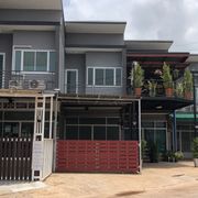 ขายด่วน อาคารพาณิชย์ 2 ชั้น สไตล์โมเดิร์นสุดๆๆๆ..ทำเลทอง