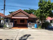ขายบ้านหมู่บ้านทองสถิตย์ด่วน ตรงข้าม มศว.องครักษ์ 54.8 ตรว หน้าบ้านกว้างมากจอดรถได้ถึง 3 คัน