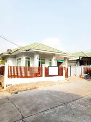 ศรีราชา จอดรถ4คัน บ่อวิน อมตะซิตี้ รีโนเวท! ให้เช่าบ้านเดี่ยว55ตร.ว. 3นอน 2น้ำ 4แอร์ ถนน331