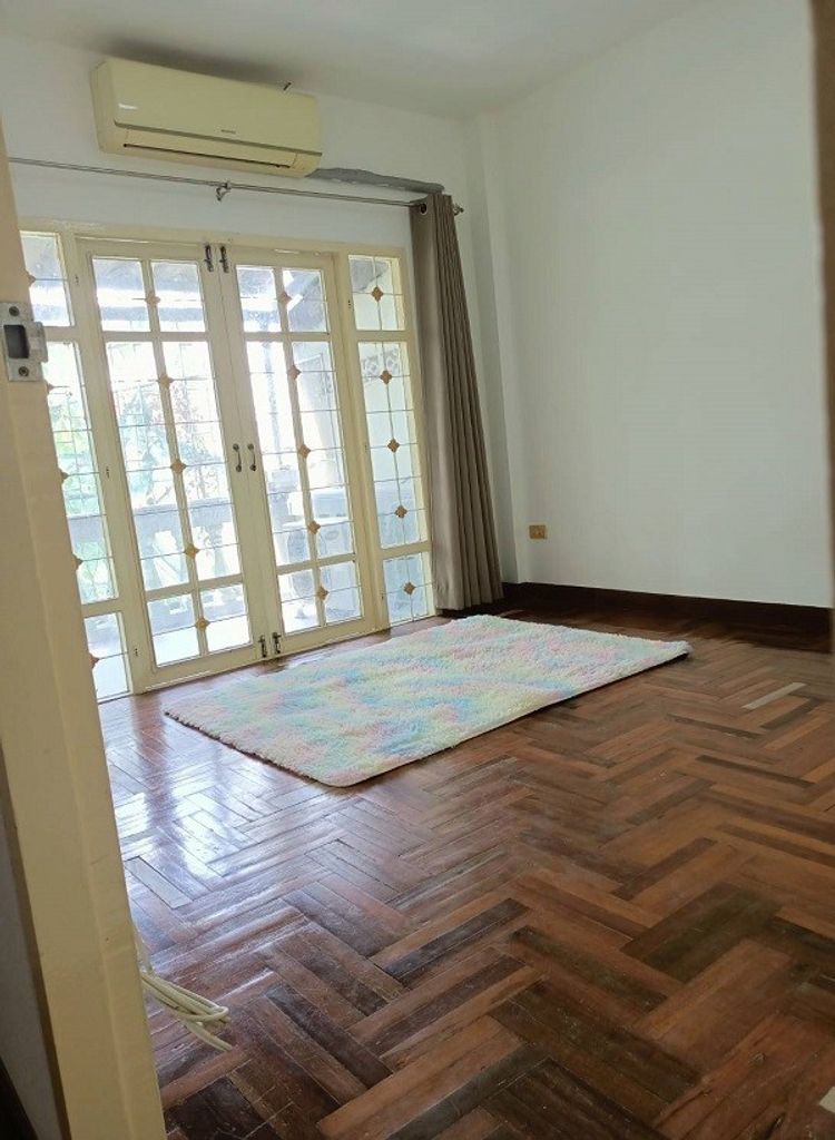 ให้เช่าบ้าน 2 ชั้น หมู่บ้านสุขทิพย์ ใกล้โลตัสเลียบคลองสอง บางชัน กทม, ภาพที่ 4