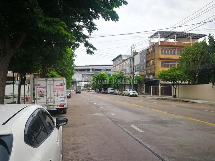 ให้เช่าที่ดินถมแล้ว 1 ไร่ ย่านลาดพร้าว 71 เหมาะเป็นร้านอาหาร ทำโชว์รูม , ภาพที่ 4