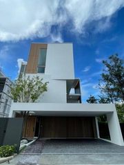 ให้เช่าบ้านเดี่ยว3ชั้นย่านกรุงเทพกรีฑา โครงการVIVEพระราม9 ใกล้ รร.นานาชาติ เวลลิงตัน 