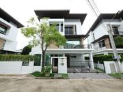 ขายบ้านเดี่ยว3ชั้นย่านกรุงเทพกรีฑา ศรีนครินทร์  ใกล้ARLทับช้าง มอเตอร์เวย์ กรุงเทพ-ชลบุรี 