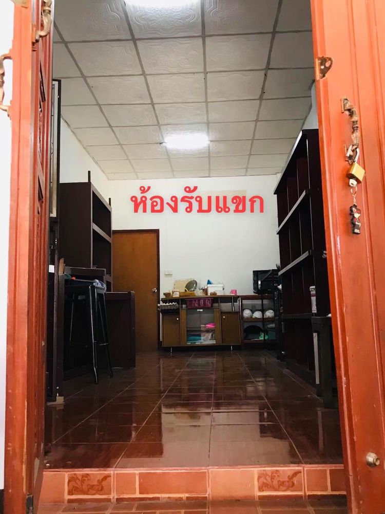 ขายบ้านด่วน ข้างหลังบ้านมีห้องพัก สามารถขายของได้, ภาพที่ 4