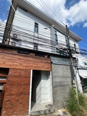 A9MG2763 ให้เช่า Guesthouse 3 ชั้น  3  ห้องนอน  3  ห้องน้ำ  เนื้อที่ 12  ตร.ว. ให้เช่า 23,000/ เดือน  