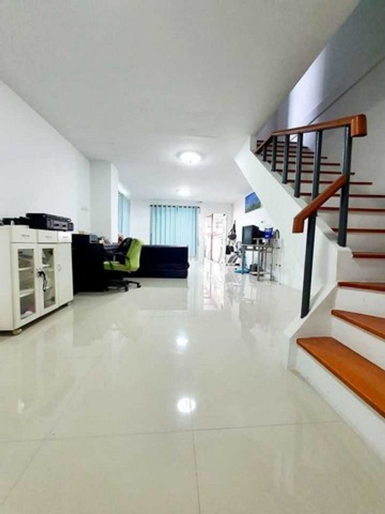 LVNe50702 ขายบ้านทาวน์เฮ้าส์  หลังมุม หมู่บ้านงามเจริญ 15 บ้านสวย , ภาพที่ 4