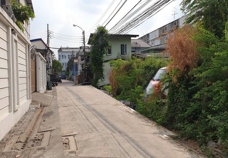 ให้เช่าที่ดิน ถนนประดิษฐ์มนูธรรม เขตวังทองหลาง กรุงเทพมหานคร, ภาพที่ 4