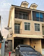 AK020722-01 ขายอาคารพาณิชย์ห้องริม หมู่บ้าน ญาดา ซอยพรหมา ใกล้ อบต.บางปะกง ฉะเชิงเทรา