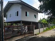 ขายถูกมาก บ้านเดี่ยวสร้างเอง 50 ตร.วา บ้านอิฐ เมืองอ่างทอง