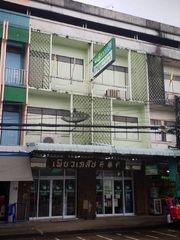 ด่วน ขายตึกอาคารพาณิชย์ ร้านเภสัช เหมาะกับการทำธุกิจต่อยอด ทำเลสุดปัง เมืองชุมพร