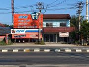 ขายถูกมาก!! อาคารพาณิชย์ 2 ชั้น 2 คูหาติดกัน หน้าเครือสหพัฒน์ลำพูน ทำเลทองแห่งการค้าขาย  ติดถนน มีที่จอดรถ