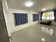 ให้เช่า บ้านเดี่ยวรีโนเวทใหม่ 8000 บาท/เดือน หมู่บ้านไวท์เฮ้าส์ ปทุมธานี ขนาด 40 ตร.ว.