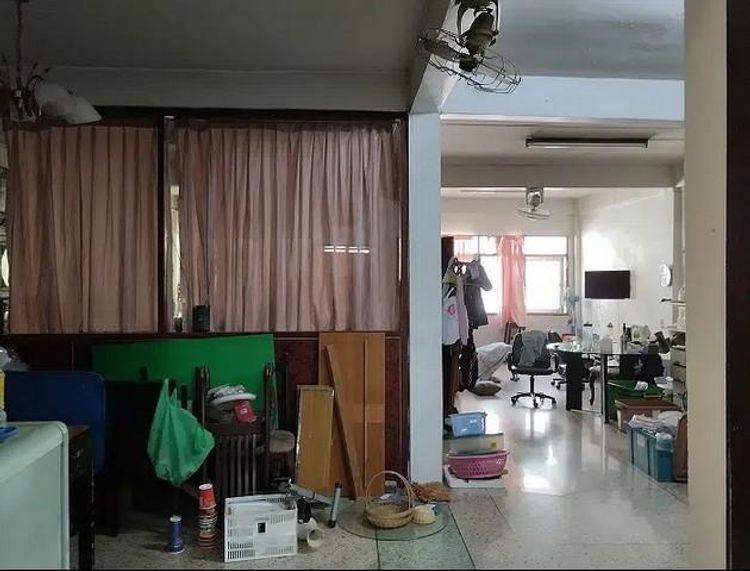 ให้เช่าอาคารพาณิชย์ 3 ชั้น 2 คูหา 384 ตรม. อยู่ในซอยย่านถนนรางน้ำ, ภาพที่ 4