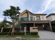  ให้เช่าบ้านเดี่ยว 2ชั้น บางกอก บูเลอวาร์ด สาทร-ปิ่นเกล้า2 บางกรวย จงถนอม 4ห้องนอน4ห้องน้ำ