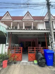 ขายด่วน สมฤทัยวิลเลจ  ย่านศรีสามพราน ใกล้สถานที่สำคัญท่องเที่ยวมากมาย สถานที่ใกล้เคียง เดินทางสะดวก