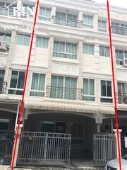 R120-006  ขาย ทาวน์โฮม หมู่บ้านแกรนด์ เดอวิลล์ ซอยศรีนครินทร์42 ตรงข้ามซีคอนศรีนครินทร์ ใกล้รถไฟฟ้าสายสีเหลืองสถานีสวนหลวง ร. 9
