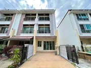 ขายบ้านกลางเมืองสาทร - ตากสิน 2  หลังริม 20 ตร.ว. 3 นอน ต้นโครงการ ใกล้ BTS วุฒากาศ 