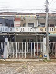 5A3MG0840 ให้เช่าทาวน์เฮ้าส์สองชั้น  3 ห้องนอน 2 ห้องน้ำ 1ห้องรับแขก ขนาดที่ดิน  18  ตร ว.  พื้นที่ใช้สอย 70 ตรม. ราคา 8,000บาทต่อเดือน 