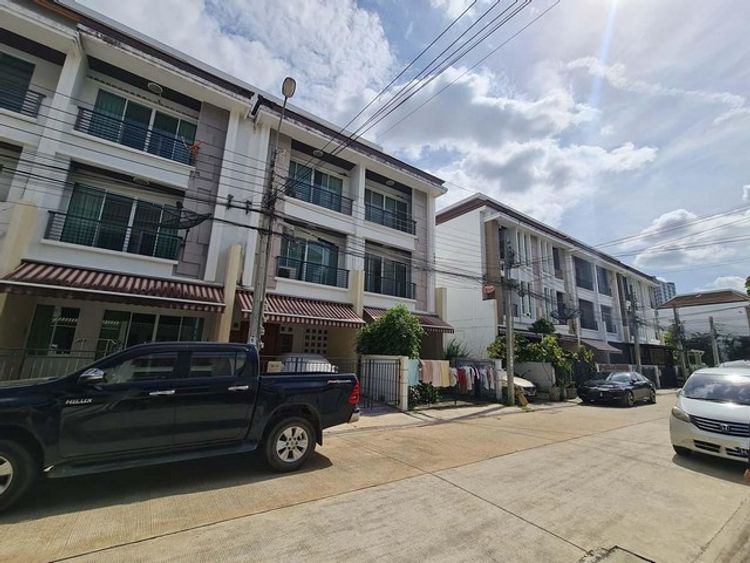 ขาย ทาวน์เฮ้าส์ 3 ชั้น  โครงการบ้านกลางเมือง สาทร-ตากสิน 2 PTT00063, ภาพที่ 4